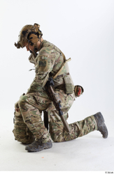  Frankie Perry US Recon Kneeling with Backpack 